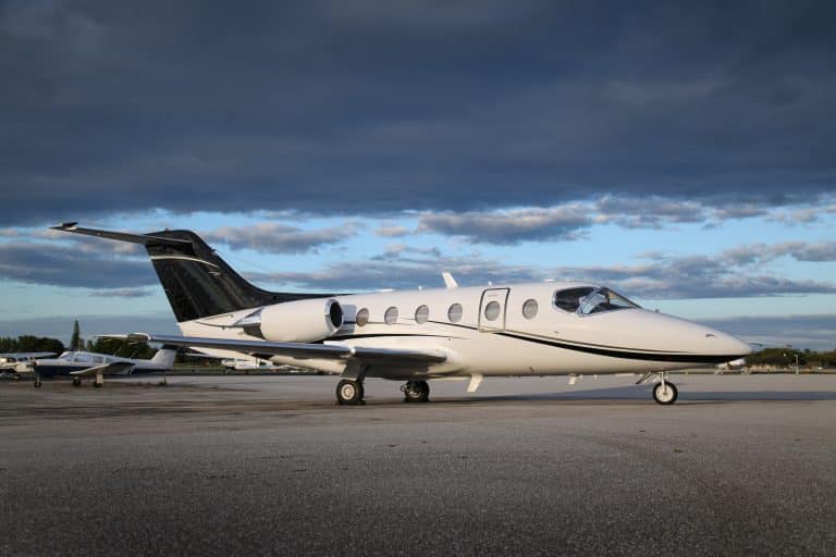 2001 Beechjet 400A RK-320 Right Exterior Profile Fwd
