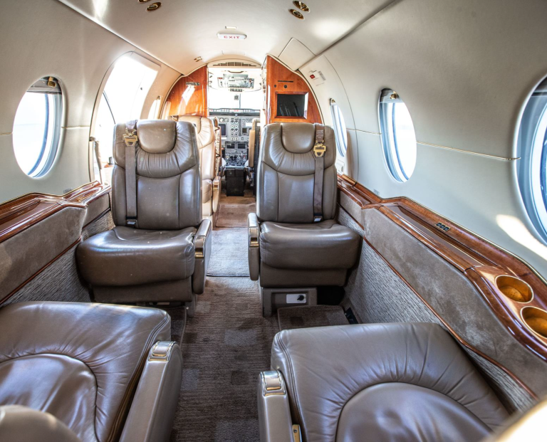 1999 BeechJet 400A RK-218 Interior Cabin Forward