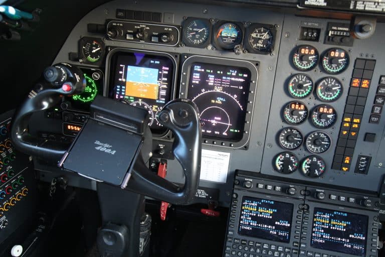 Beechjet 400a RK-329 Avionics