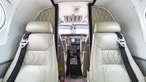 King Air C90 LJ-989 For Sale Cabin Cockpit