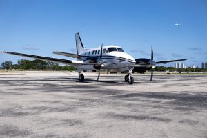LJ-989 King Air C90 For Sale