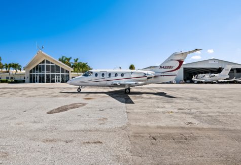 Hawker 400xp 2008 For Sale RK-572 Profile Left