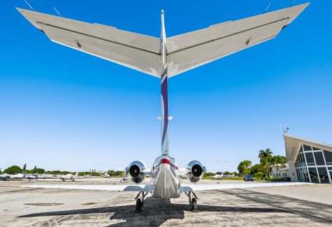 Hawker 400xp 2008 For Sale RK-572 Profile Aft Tail