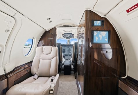 Hawker 400xp For Sale - RK-569 - Cabin Nav