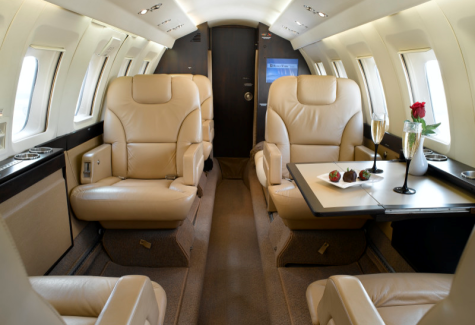 Hawker 800A 258055 Cabin Aft