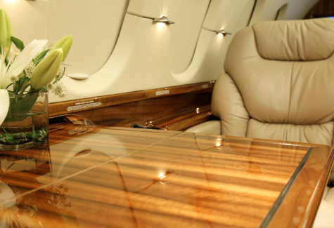Hawker 800xp 258667 Interior Cabin Table