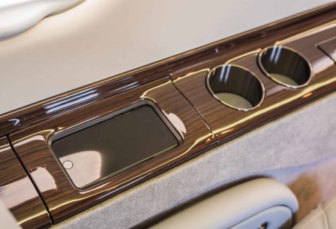Learjet 60 60-295 Cup Holders