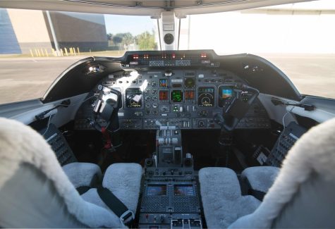Learjet 60 60-295 Cockpit