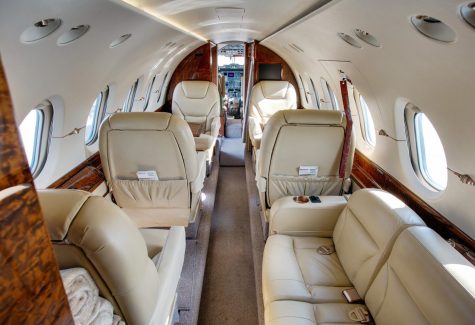 Hawker 800xp interior cabin forward