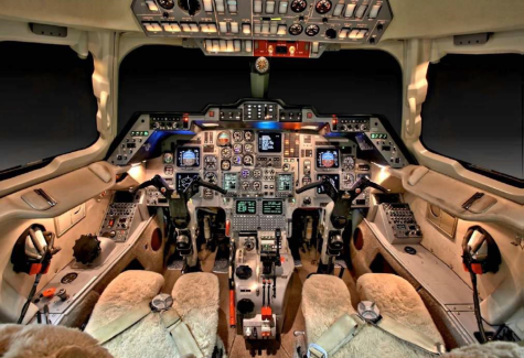 Hawker 800xp 258102 Cockpit